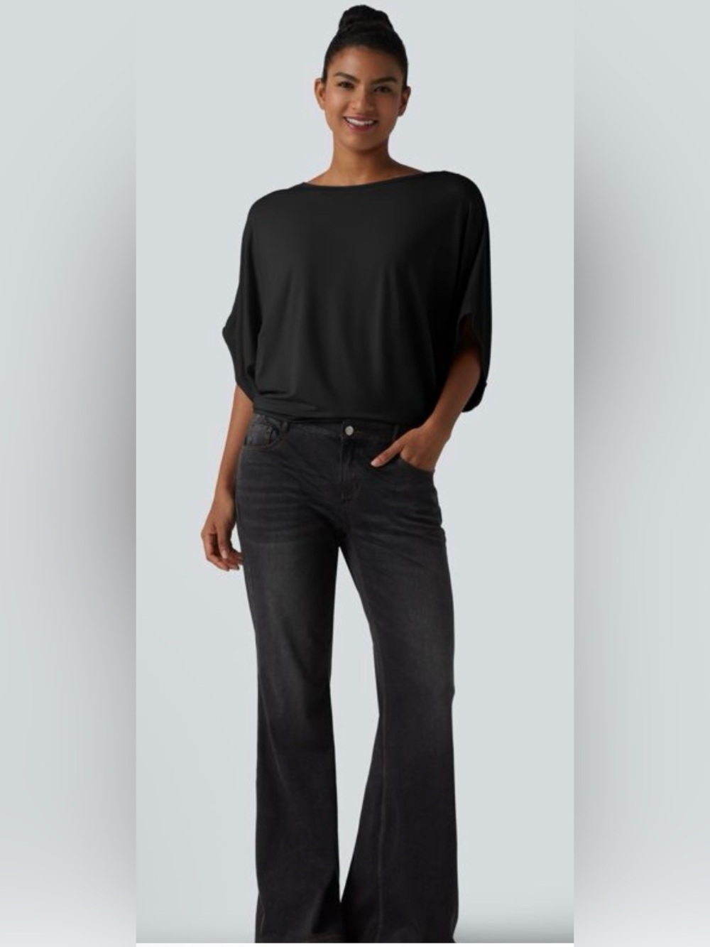 Halara Black Round Neck Batwing Sleeve Relaxed Casual Top Medium NWOT Read Info.